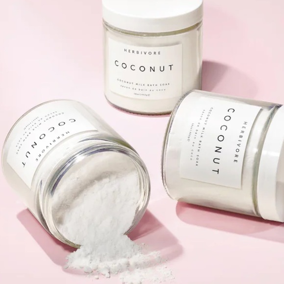 Herbivore coconut hydrating milk bath soak - Picture 15 of 16